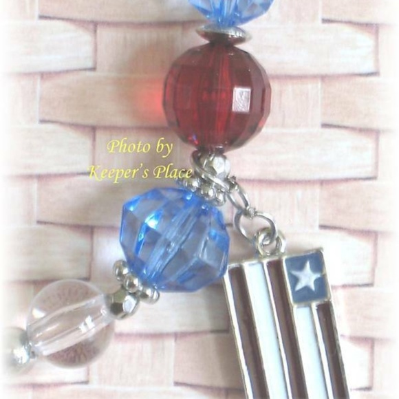 Longaberger Basket Tie On Flag Charms And Beads - Picture 2 of 2